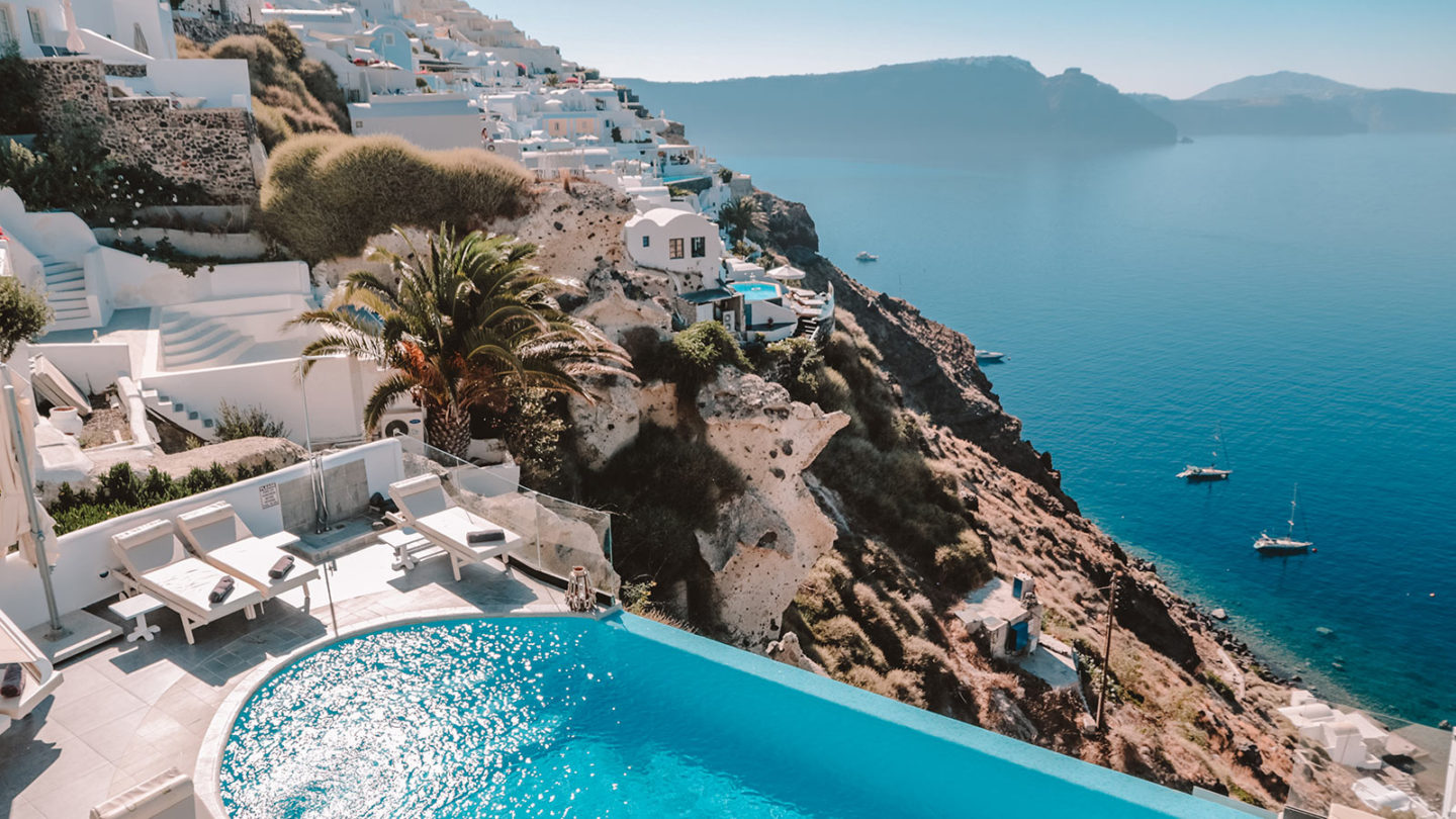 Santorini Secret Suites & Spa - Luxury Sanctuary Perched on the Cliff