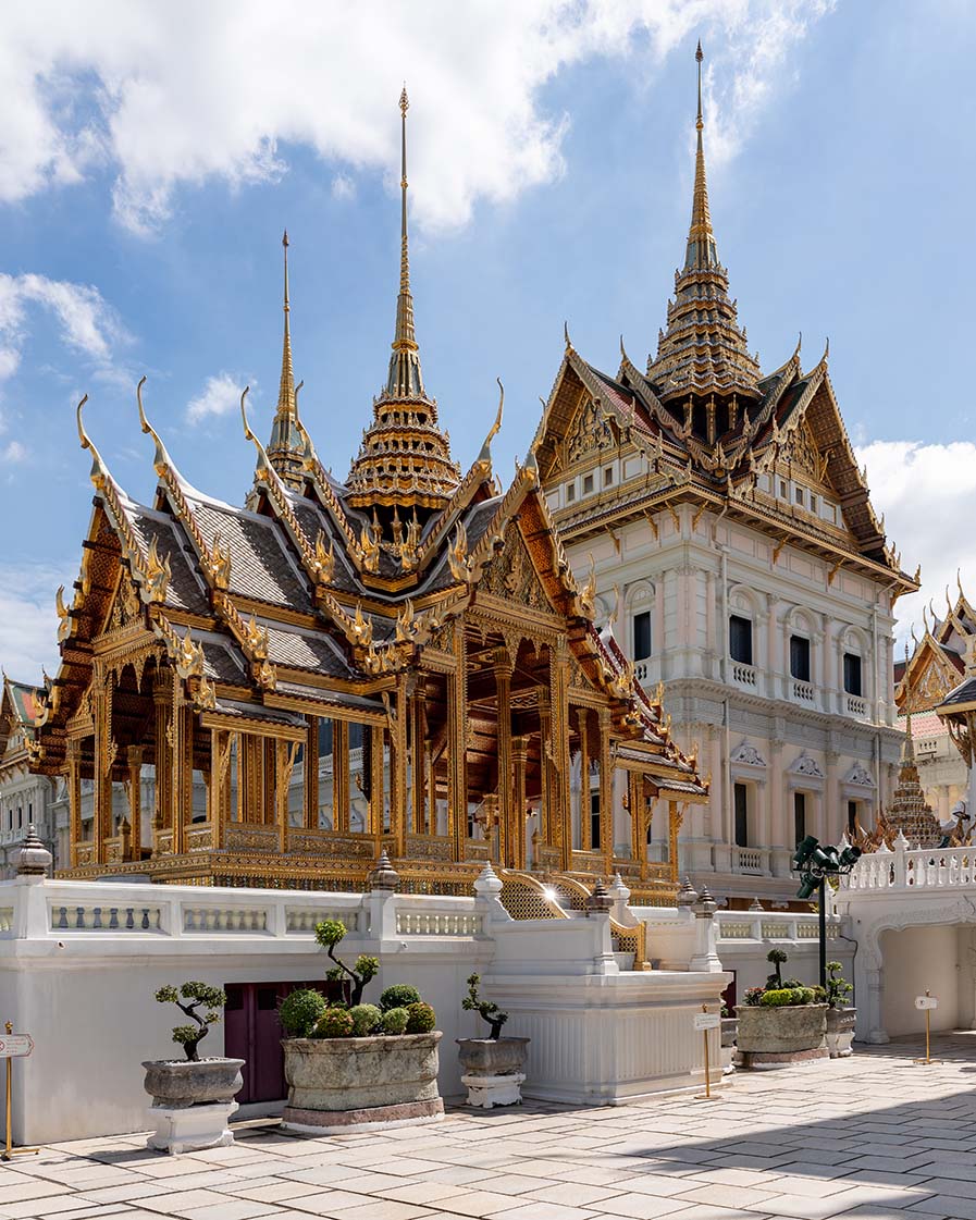 10 must visit attractions in bangkok