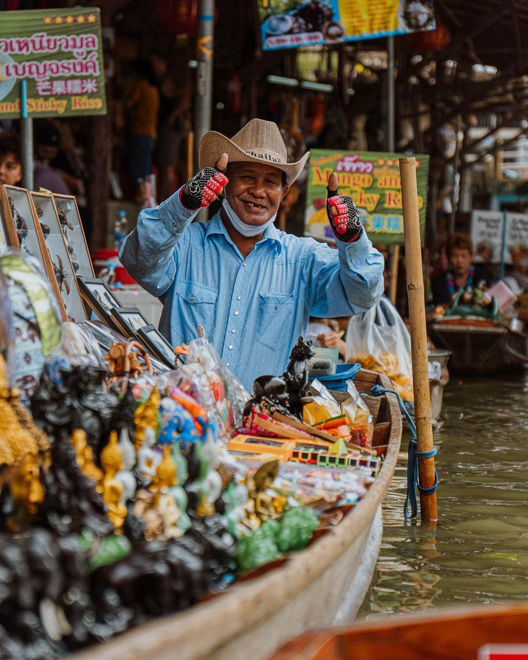 floating market bangkok